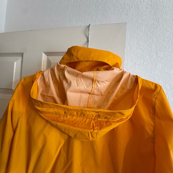 Columbia Women's Yellow Rain Jacket - Picture 4 of 6